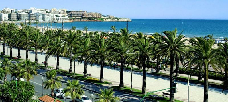 Apartamento playa LLevant mejor zona Salou Exterior foto